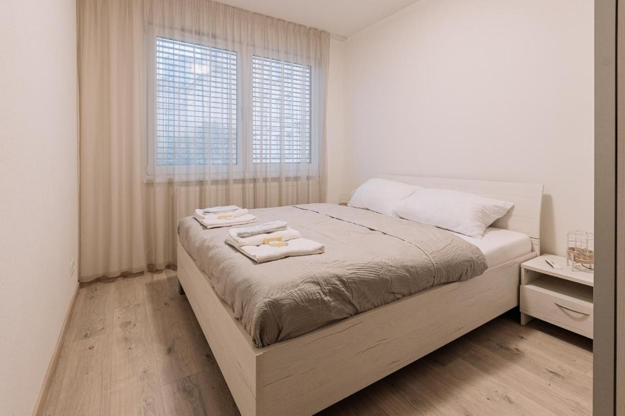 דירות ברטיסלאבה Skau Dunajska 58A Apt3 מראה חיצוני תמונה